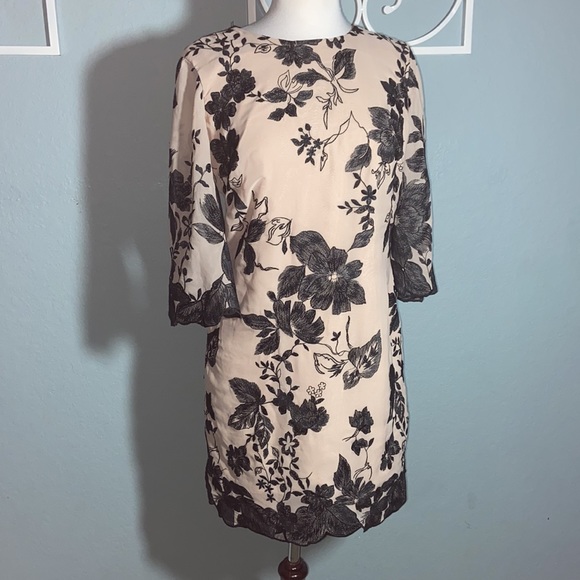 Like new Dress the Population Paige Embroidered Shift Dress - Picture 7 of 16